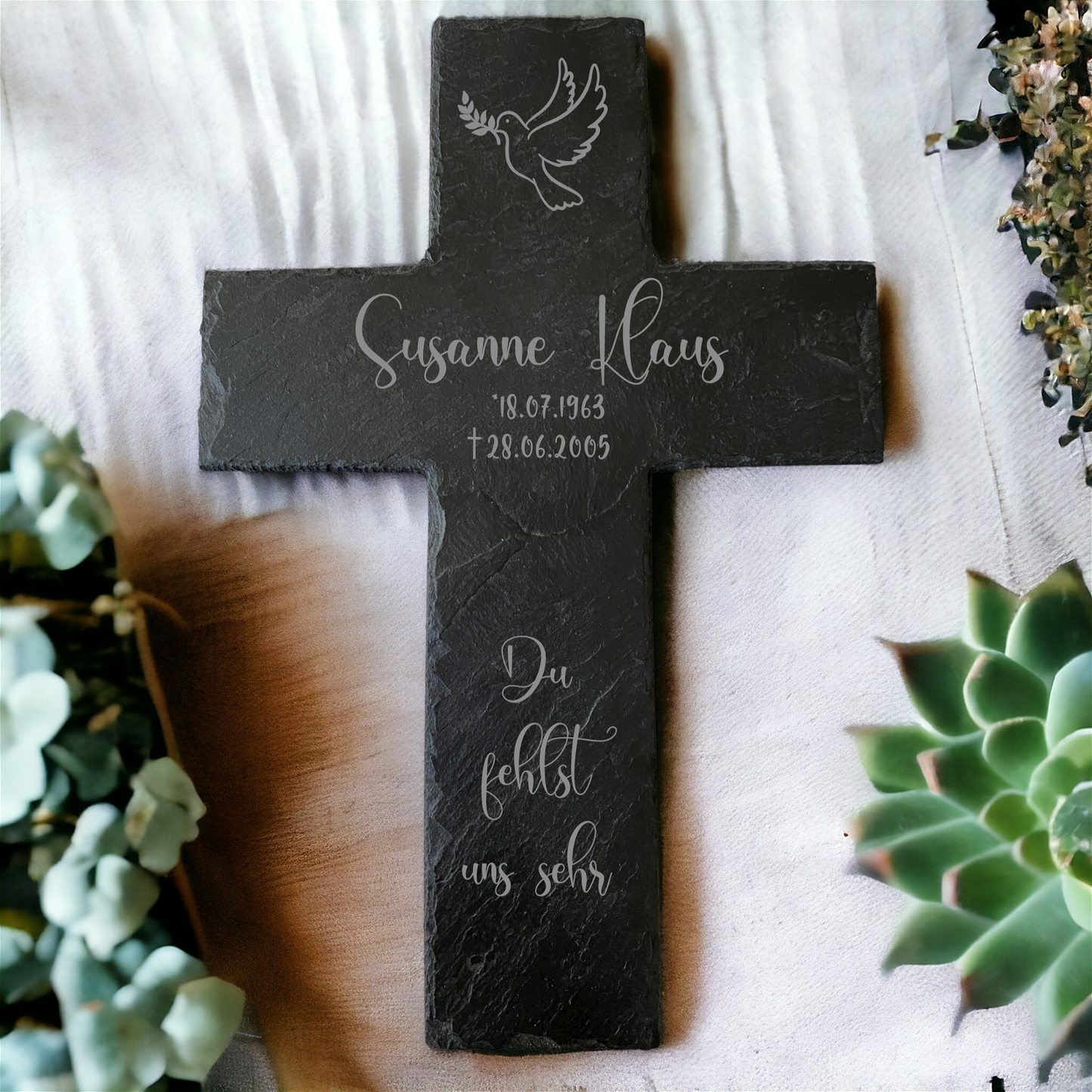 personalisiertes Grabkreuz mit Gravur - Motiv: Taube - ZaraTiv - - - #original_alt_text#