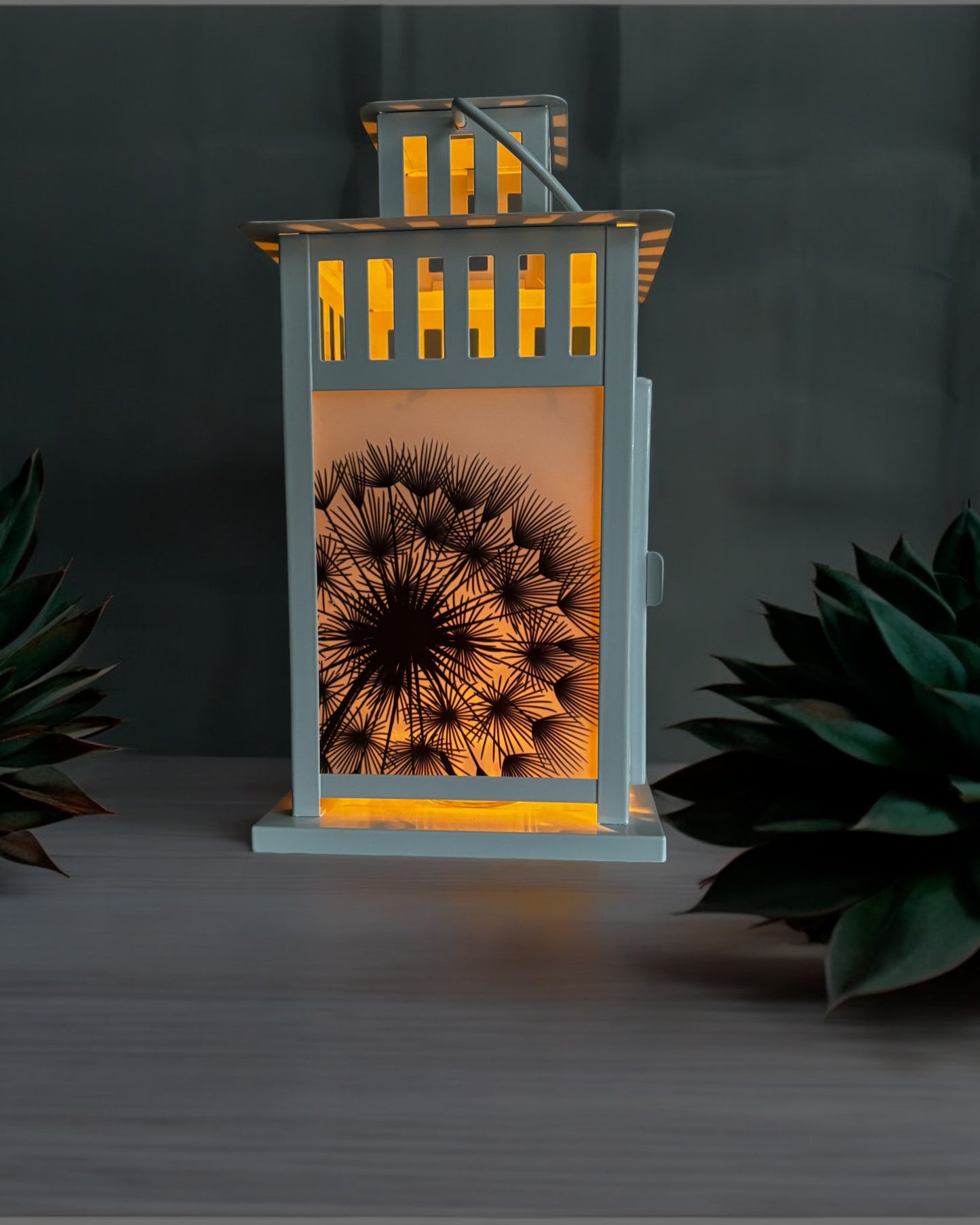 personalisierte Grablaterne mit Wunschtext - Motiv: Pusteblume