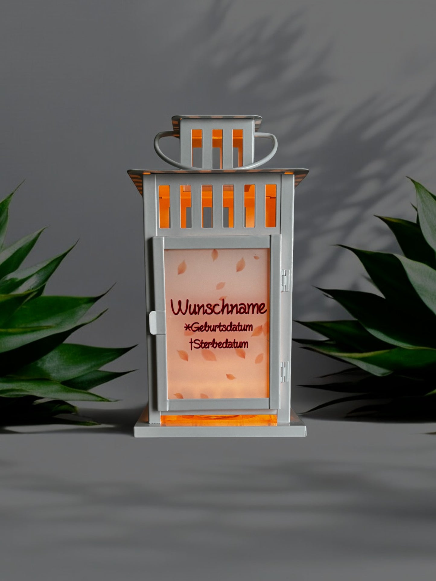herbstliche, personalisierte Grablaterne mit Wunschtext - Bärenkollektion - Bär auf Wolke