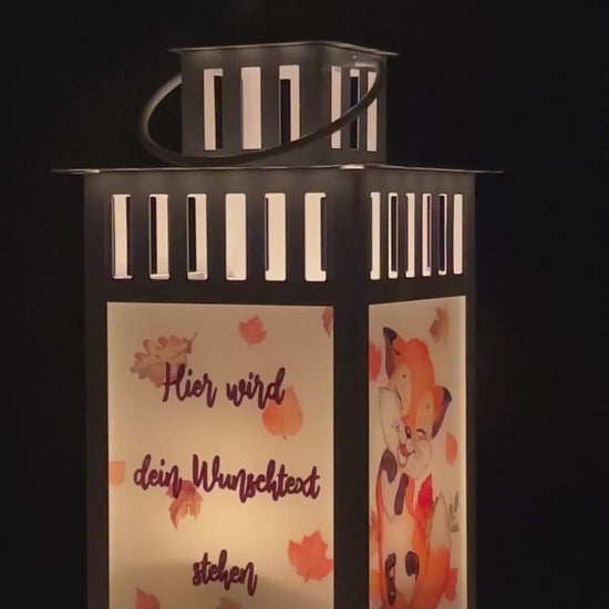 Entdecke unsere personalisierte Grablaterne mit einem niedlichen Fuchsmotiv!